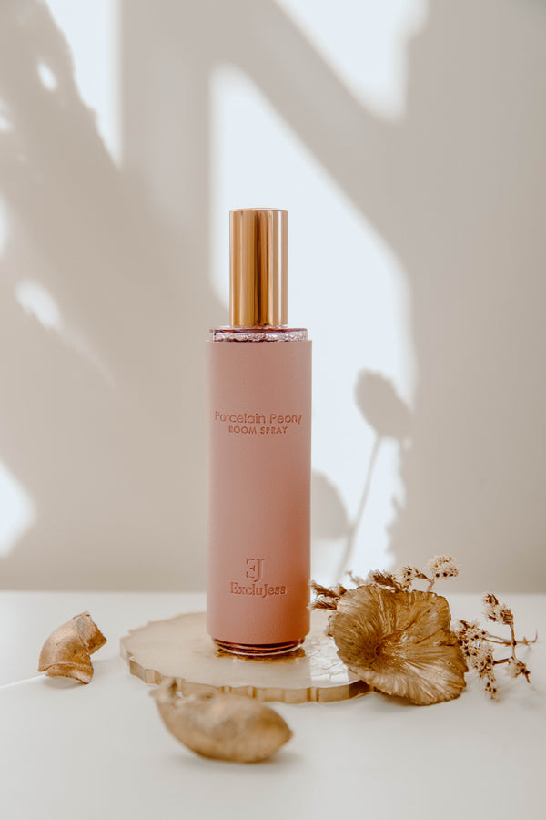 ExcluJess - Porcelean Peony Pink Leather Roomspray