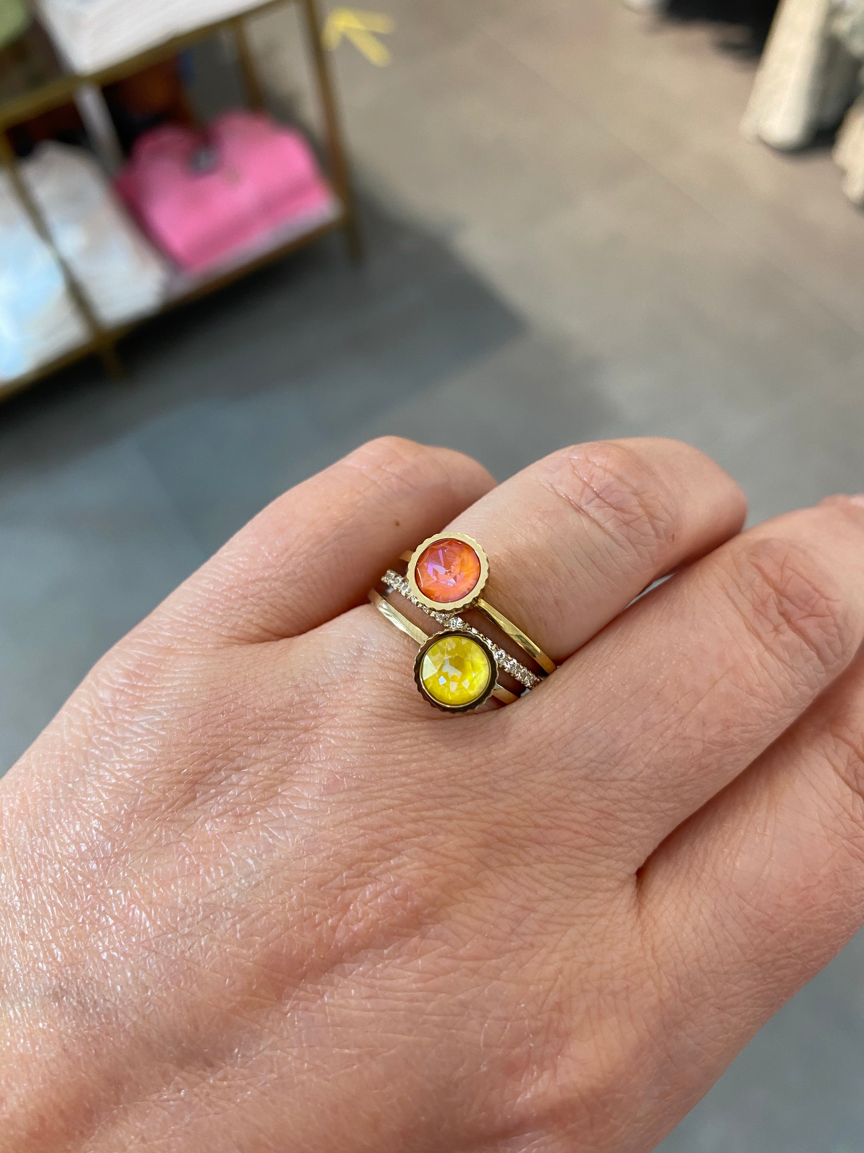 Melano - Steen SUNSHINE - Crystal Sunshine Yellow (goud/zilver)