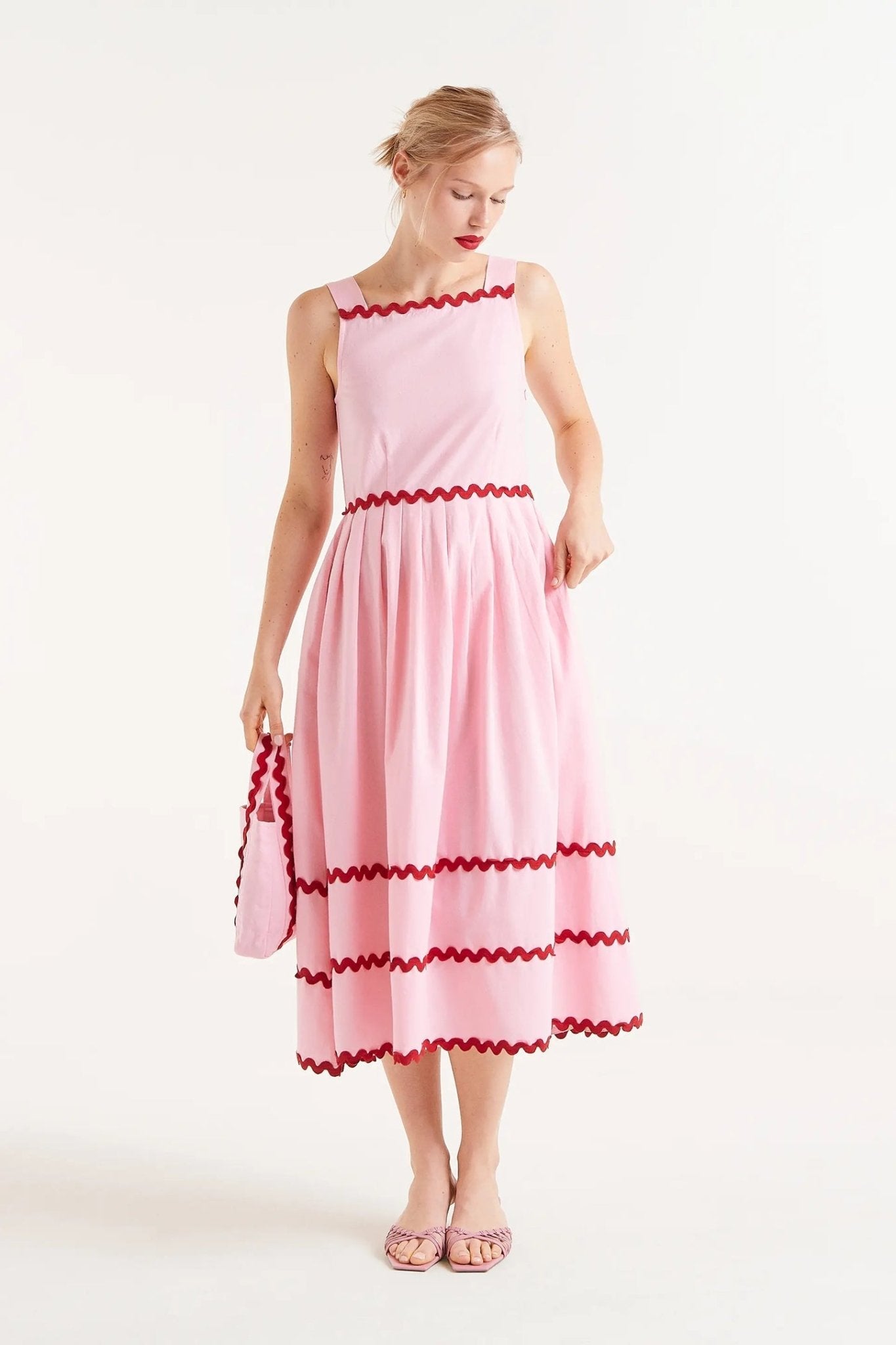 Compañía Fantástica - Midi Jurk Julia Roos & Ruffles - Luxedy