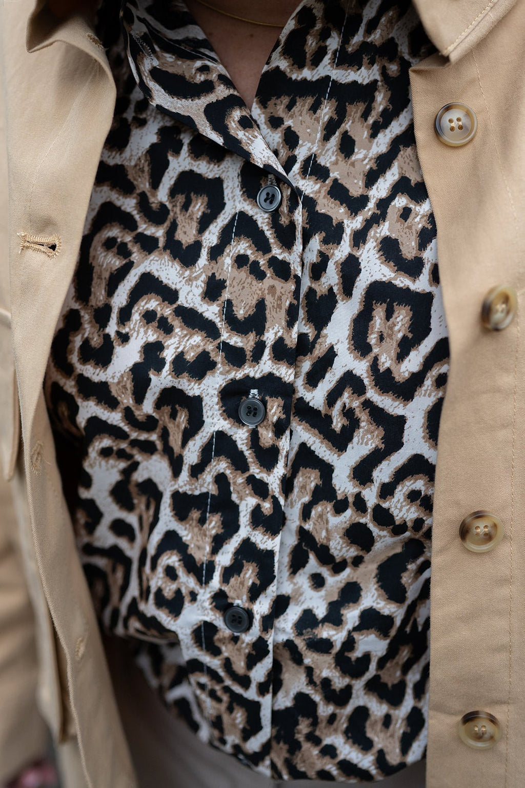 Freequent - Blouse Malay Leopard Rainy Day & Silver Mink - Luxedy