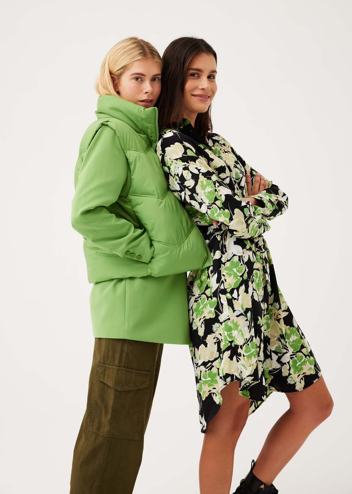 Freequent - Jurk Mison Black With Piquant Green Flowers - Luxedy