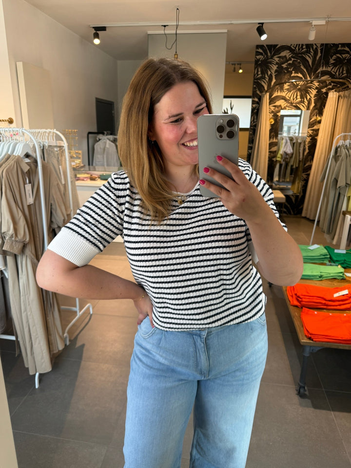 Freequent - Trui Dodo Offwhite & Navy Blue - Luxedy