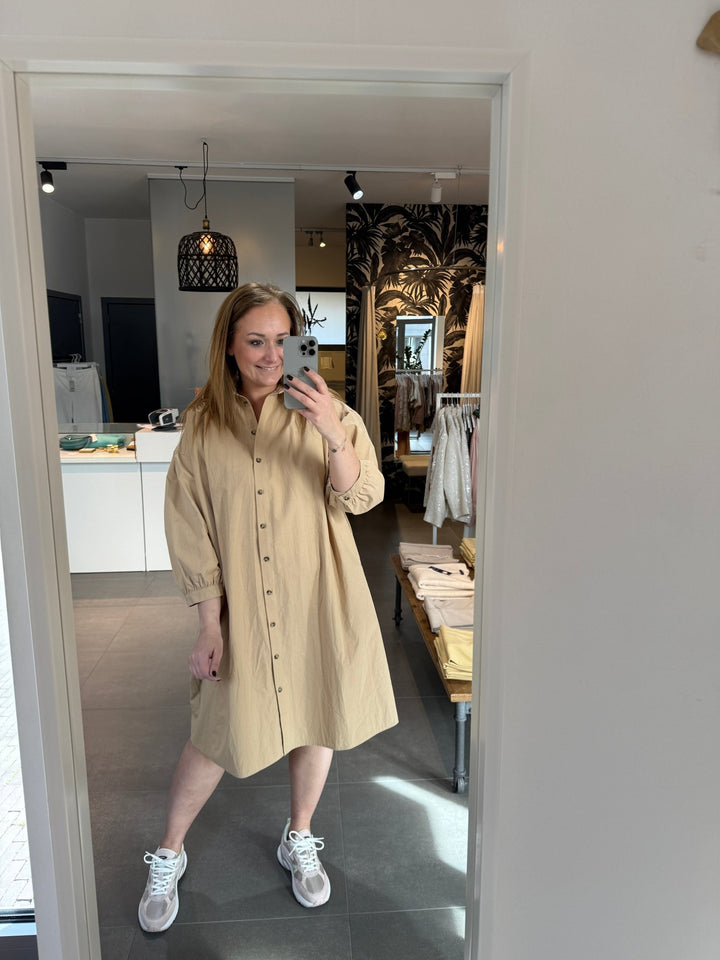 JcSophie - Jurk Ghislaine Sand Beige - Luxedy