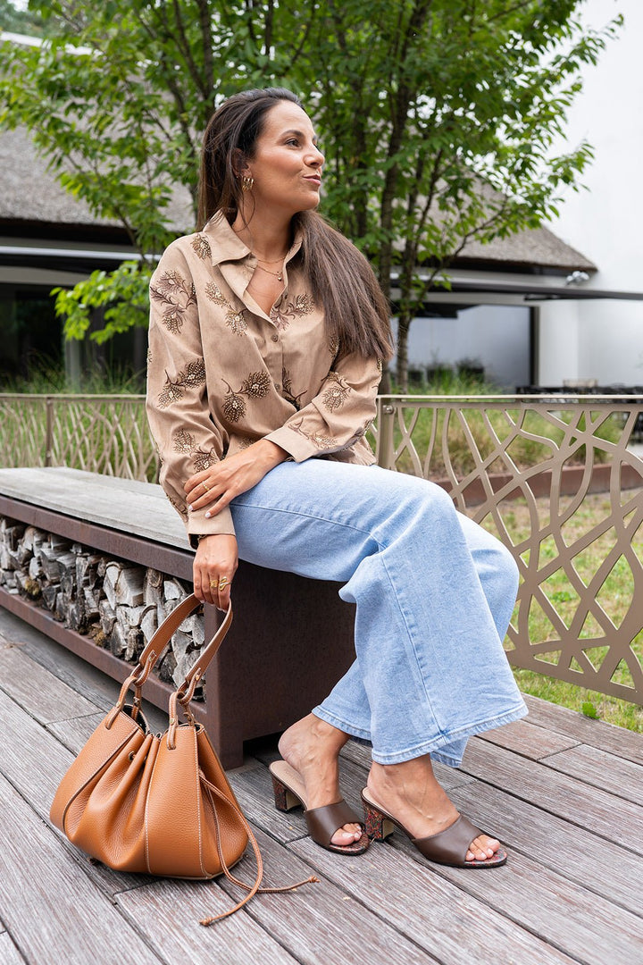 NUKUS - Blouse Iris Embroidery Camel - Luxedy
