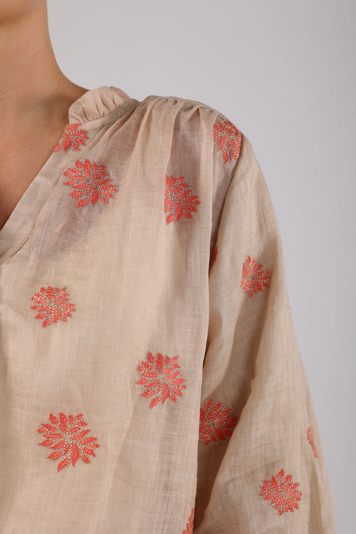 NUKUS - Blouse Tina Embroidery Sand - Luxedy