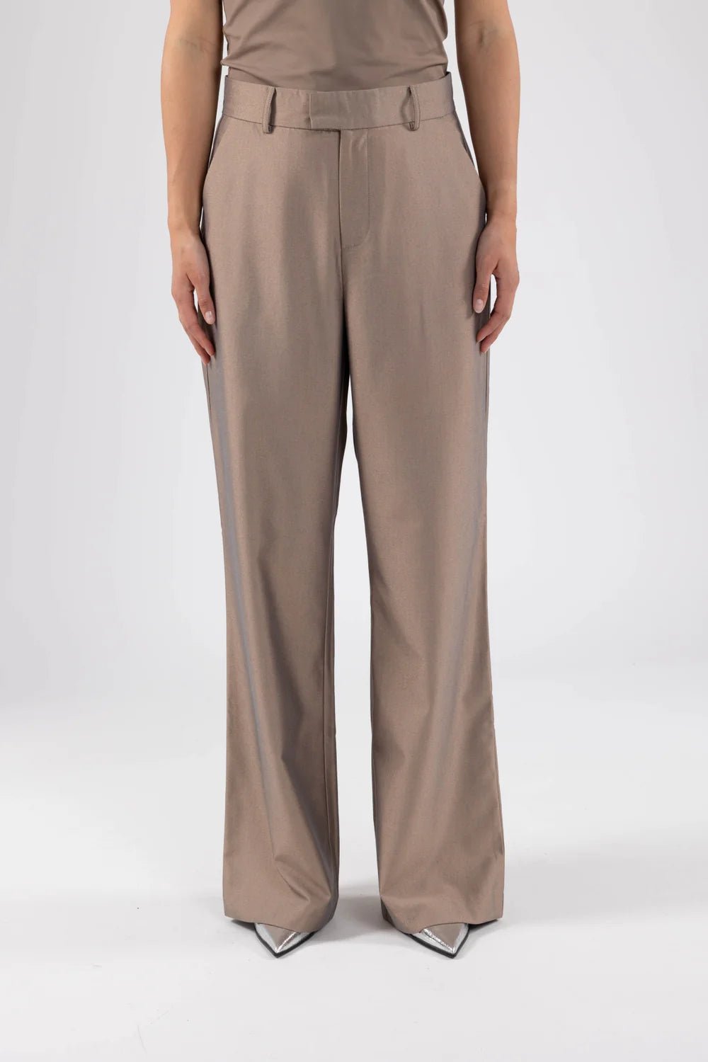 NUKUS - Broek New York Walnut - Luxedy