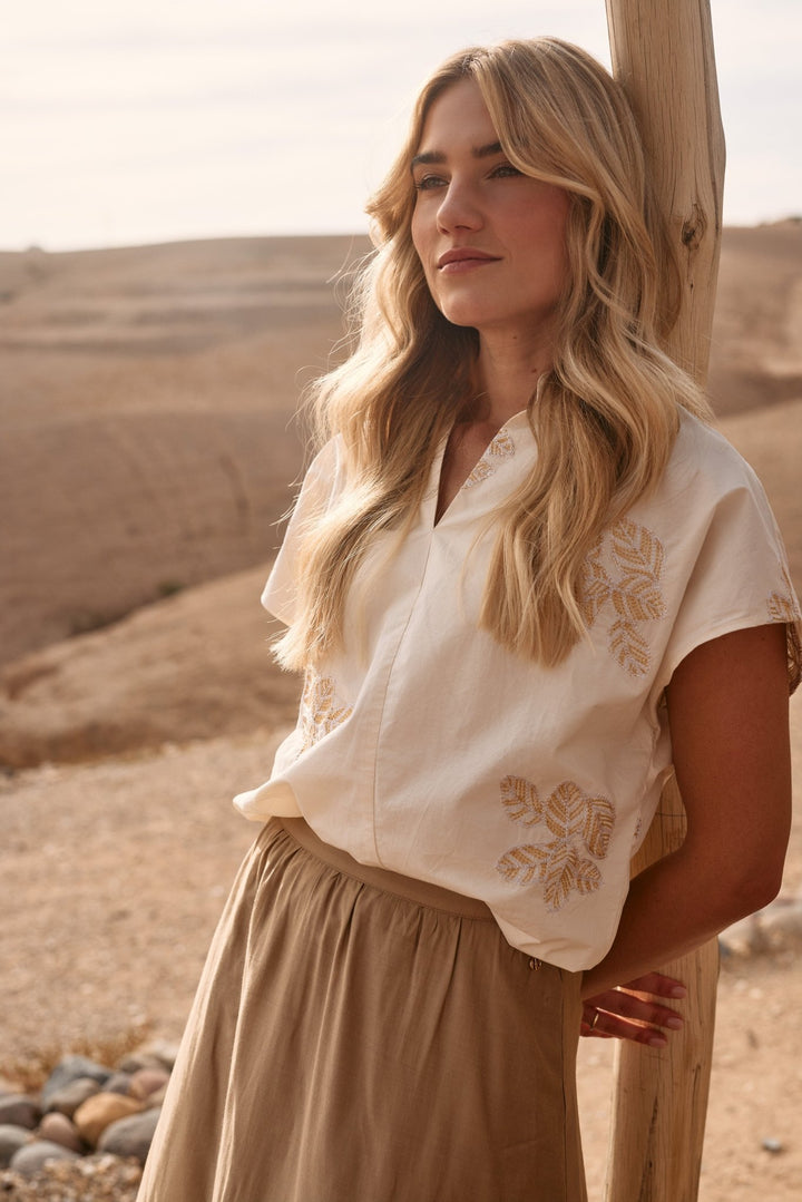 NUKUS - Rok Floortje Camel - Luxedy