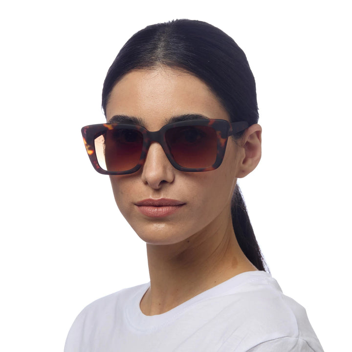 Okkia Zonnebril Elba Cateye Shape - Classic Havana Brown - Luxedy