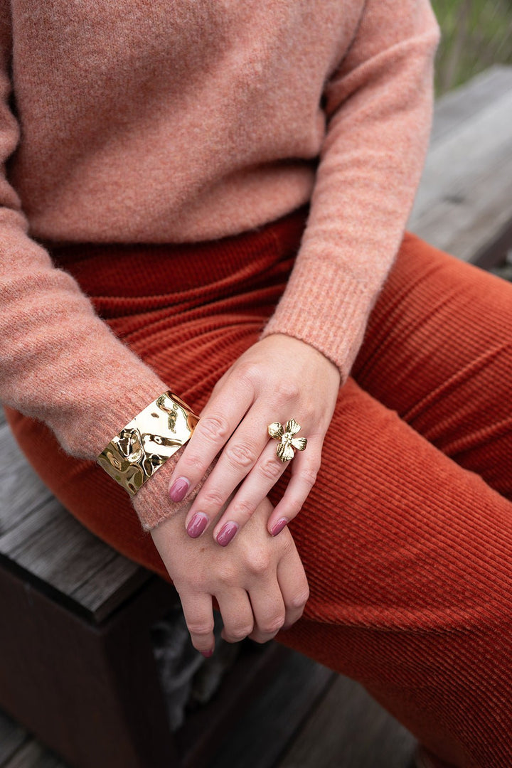 Ring - Adèle Textured Foliage - Luxedy
