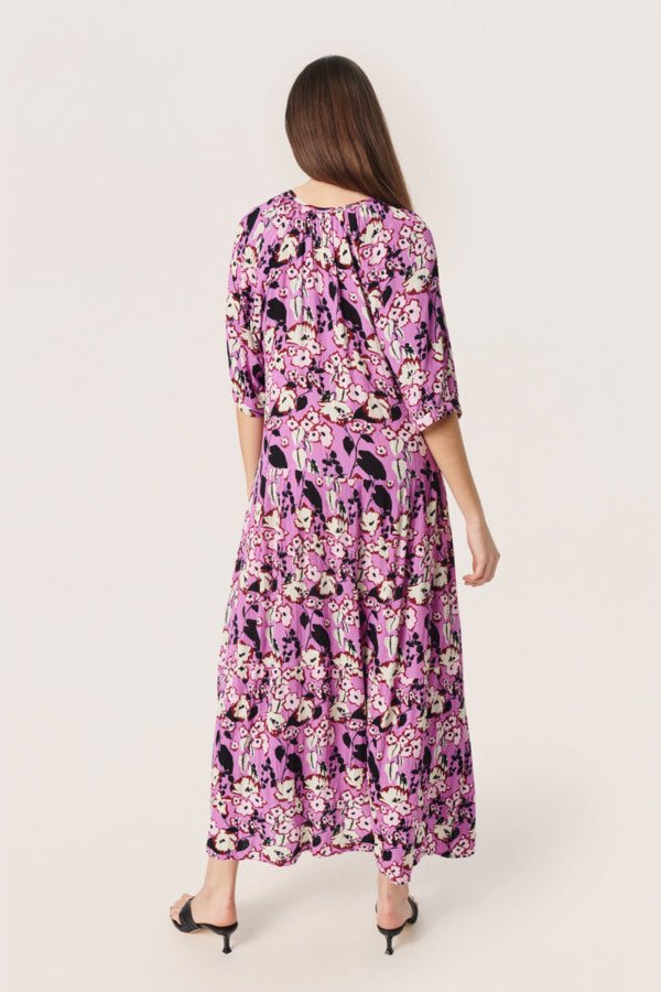 Soaked in Luxury - Jurk Zaya Flowy Maxi Liatris Purple - Luxedy