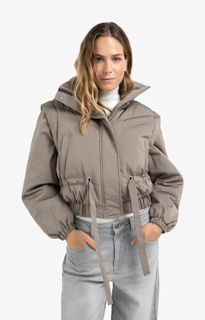 YAYA - Jas Cropped Jacket (zip - off sleeves) Taupe Grey - Luxedy