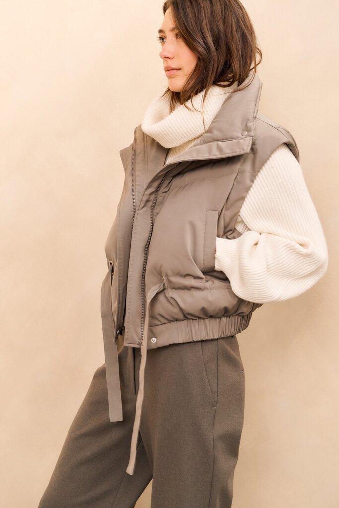 YAYA - Jas Cropped Jacket (zip - off sleeves) Taupe Grey - Luxedy