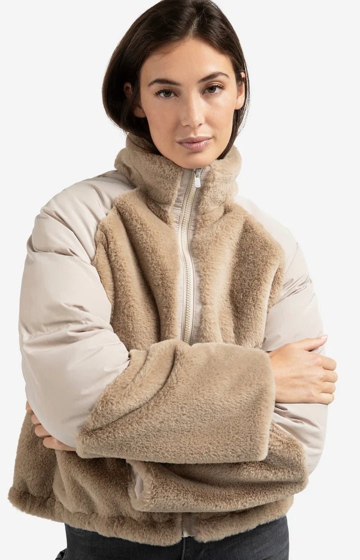 YAYA - Jas Faux Fur Sand Beige - Luxedy