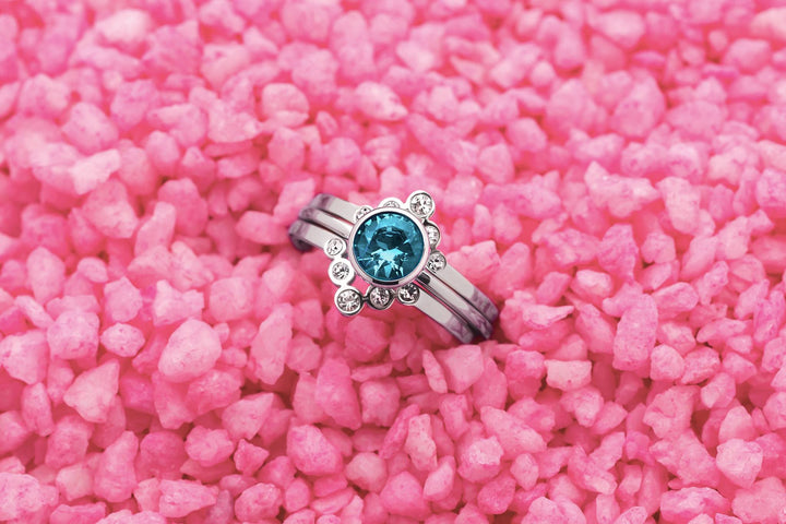 Melano - Ring Friends Pointed Crystal Zilver - Luxedy