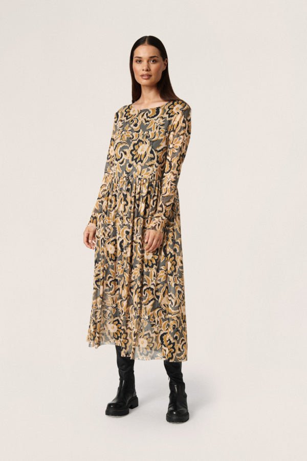 Soaked in Luxury - Jurk Almira Golden Brown Tapestry Print - Luxedy