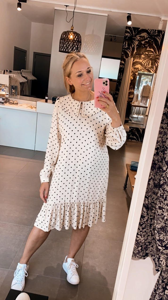 Soaked in Luxury - Jurk Oda Black Dots - Luxedy