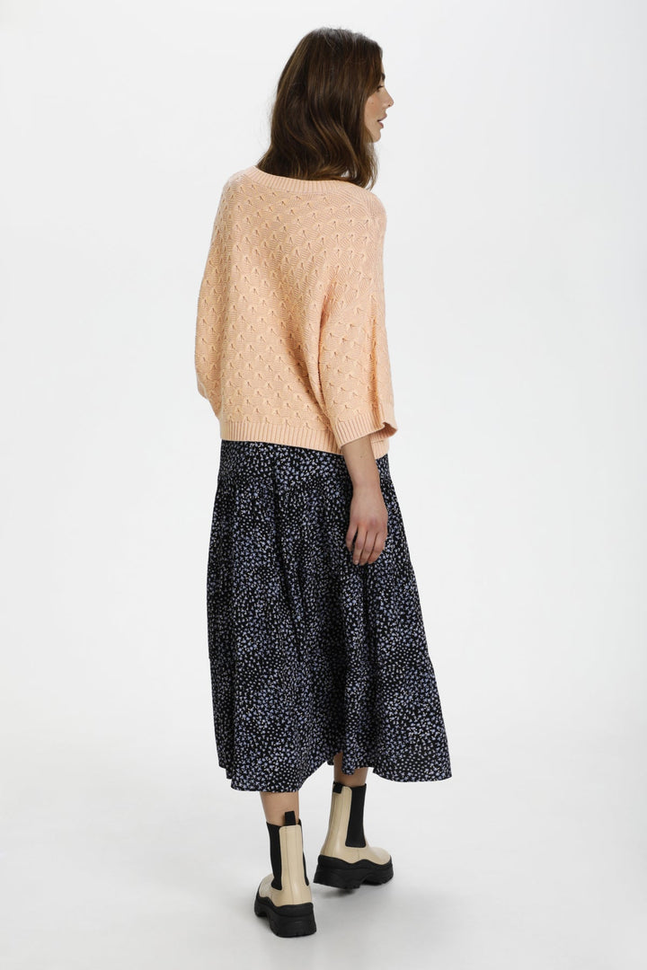 Soaked in Luxury - Rok Qarin Floral Simplicity - Luxedy