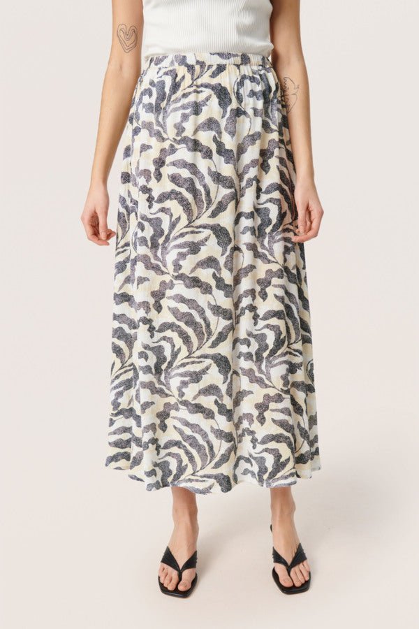 Soaked in Luxury - Rok Zaya Sandshell Dot Lea - Luxedy
